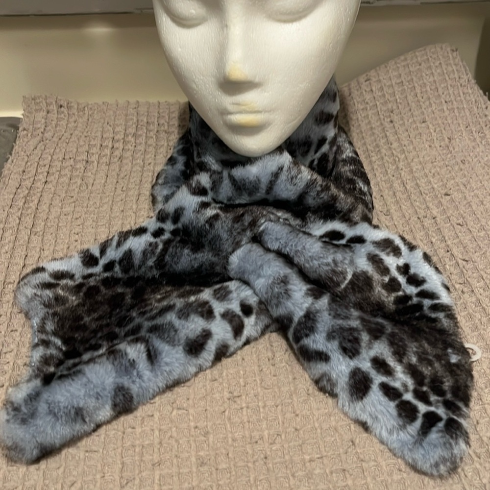 Studio by Heaslip scarf.